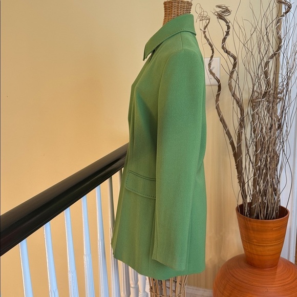 Margaret Frances 🔥sale🔥green coat with beautiful rhinestone buttons - Picture 3 of 10